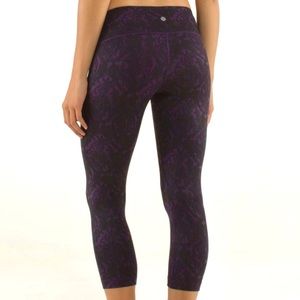 Lululemon Athletica Crop Leggings
